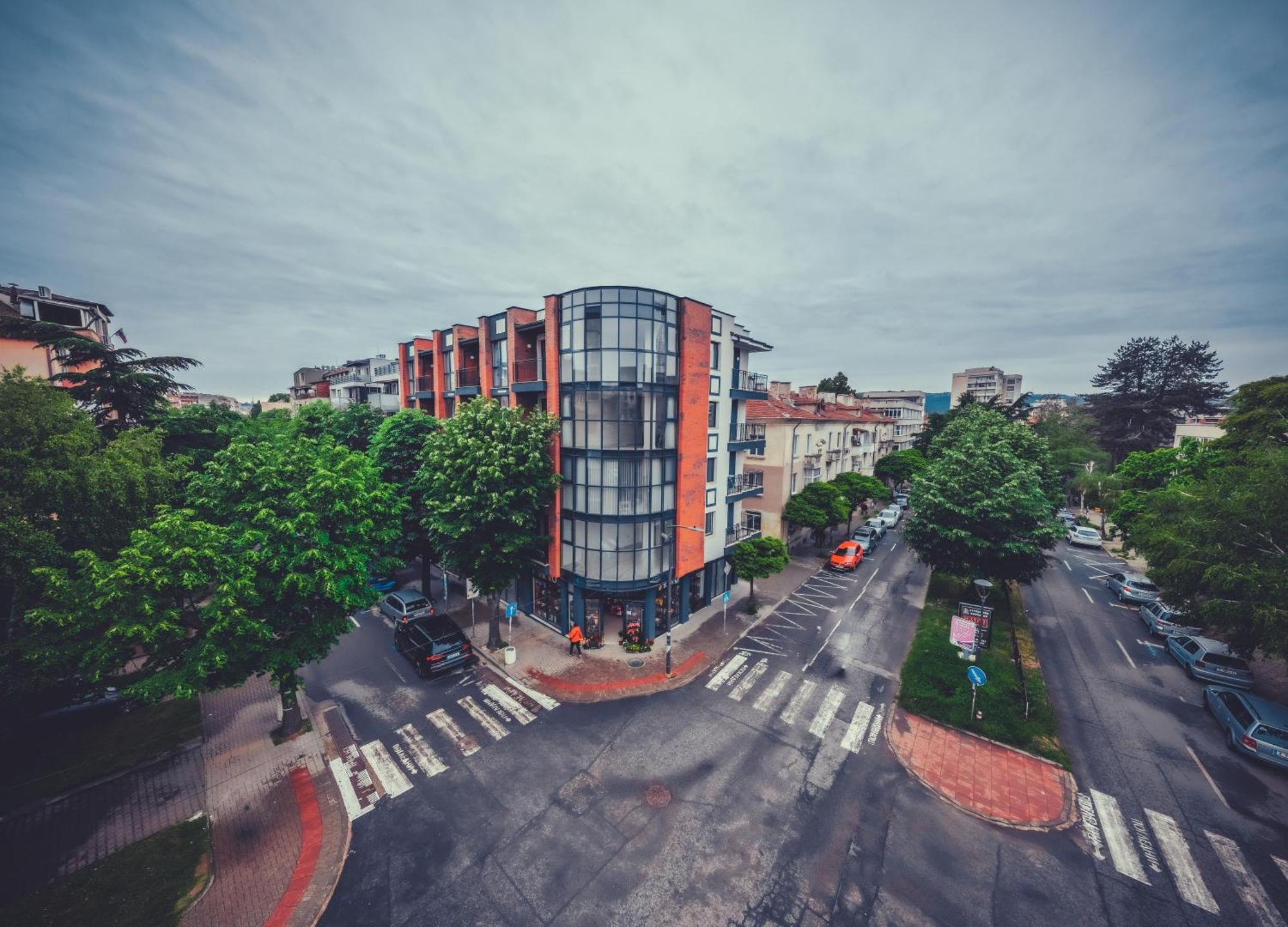 City Center Apartments Kurdzhali Exterior photo